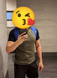 Warren30 - masseur in Kuala Lumpur Photo 1 of 1