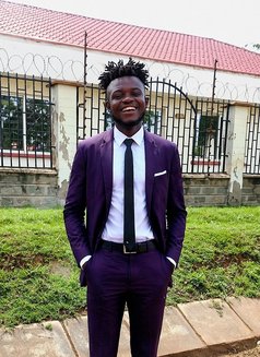 Warshing - Male escort in Nairobi Photo 2 of 2