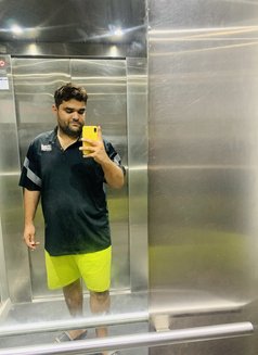 Waseem - Male escort in Dubai Photo 5 of 6