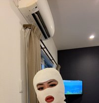 Wassup Daddy - puta in Okinawa Island Photo 1 of 7