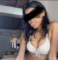 Wathsala - escort in Colombo
