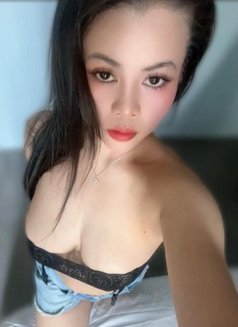 Wawa - masseuse in Kuala Lumpur Photo 7 of 19