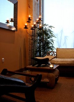 Wayang Center | TANTRIC & EROTIC MASSAGE - masseuse in Lisbon Photo 12 of 21