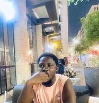 Wayne - Male escort in Doha
