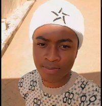 Wayne - masseur in Nairobi