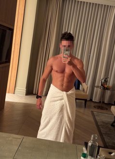 WBC Crypto Available Image - Male escort in Dubai Photo 4 of 6