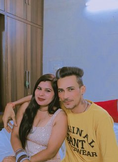 We are married paid couple - escort in Chandigarh Photo 3 of 5