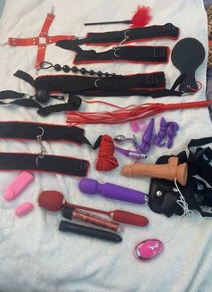 Wealth - escort in Abidjan Photo 5 of 6