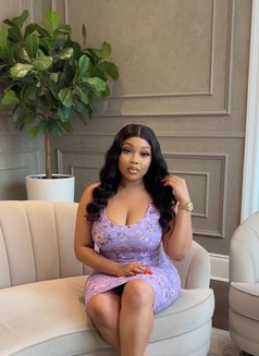 Wealth - masseuse in Port Harcourt Photo 3 of 3