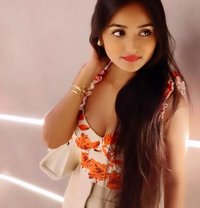 Web Cam Aa Meet Now - escort in Kolkata