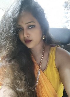 Web Cam Aa Meet Now - escort in Kolkata Photo 1 of 1