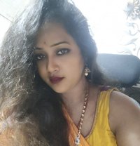 Web Cam Aa Meet Now - escort in Kolkata