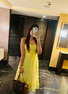 Deepika Web cam and Real Meet ( GFE ) - escort in Mumbai Photo 4 of 4