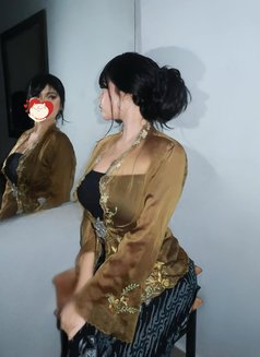 Web Cam, Meet Sushi, Escort - escort in Kathmandu Photo 1 of 3