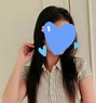 Web cam Nisha 🫦 - puta in Thane Photo 4 of 4