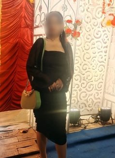 Webcam and meet - escort in Hyderabad Photo 4 of 4