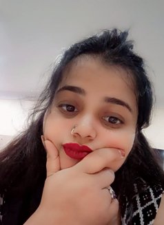 Webcam and meet session - escort in Kolkata Photo 2 of 4