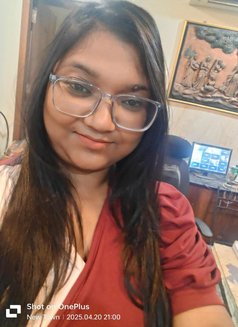 Webcam and meet session - puta in Kolkata Photo 2 of 3