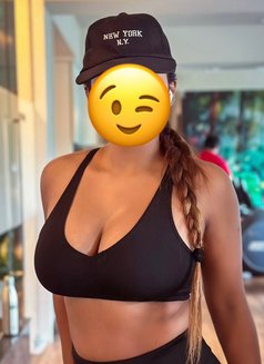 π₯ WEBCAM AND REALMEET π₯ - escort in Hyderabad Photo 5 of 8