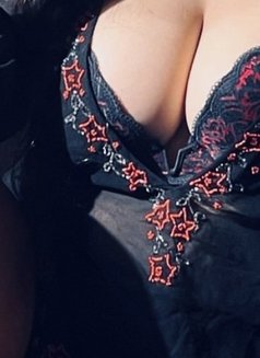 π₯ WEBCAM AND REALMEET π₯ - escort in Hyderabad Photo 5 of 11