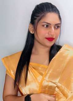 🦋Webcam🦋 - puta in Hyderabad Photo 2 of 5