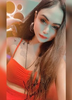 Webcam queen Aisha - puta in Hyderabad Photo 24 of 25