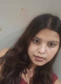 Webcam & real meet - escort in Kochi Photo 1 of 1