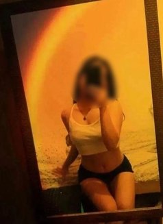 Cam $ Real meet,🕊️🤍 - escort in Chennai Photo 1 of 2