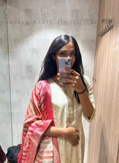 Webcam service lasya - escort in Hyderabad Photo 2 of 3