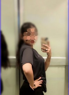 🥀{WebCam, Sex chat & Meet Up}🥀} - puta in Pune Photo 1 of 2
