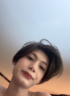 Wedra - Transsexual escort in Bangkok Photo 1 of 6