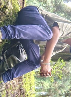 Weeden - Male escort in Kolkata Photo 4 of 4