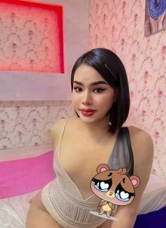 Weena Ladyboy - masseuse in Riyadh Photo 4 of 9