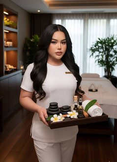 Weena Ladyboy - Masajista in Riyadh Photo 6 of 6