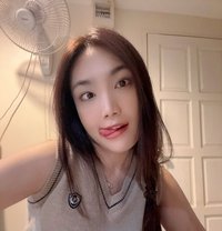 weewi - masseuse in Bangkok
