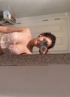 weewi - puta in Bangkok Photo 29 of 30