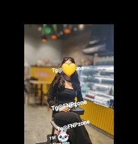 Non professional independent singles - companion in New Delhi Photo 9 of 10