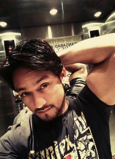 Well-X-Perience - Male escort in Hyderabad Photo 5 of 7