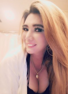 WellhungTOPdominantMistress - Transsexual escort in Singapore Photo 18 of 23
