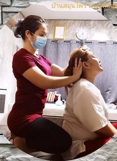Wena Professional Thai massage - escort in Muscat Photo 8 of 27
