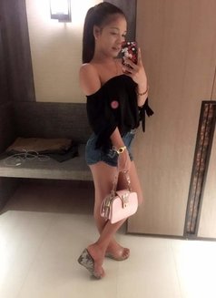 Wendy - Transsexual escort in Makati City Photo 14 of 24