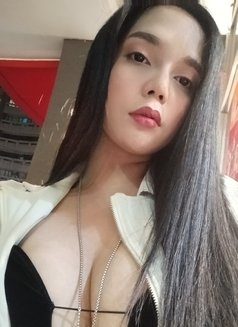 Wendy - Transsexual escort in Makati City Photo 17 of 24
