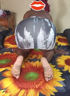 Wendy - escort in Nairobi Photo 1 of 2