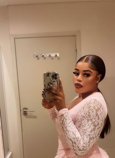 Wendy qeu online sex available - escort in Cape Town Photo 5 of 6