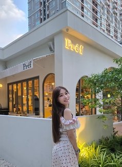 Wendy - puta in Bangkok Photo 7 of 10