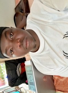 Wesley - Male escort in Nairobi Photo 2 of 2