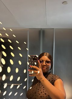 Wet Ebony Lina - escort in Dubai Photo 6 of 8