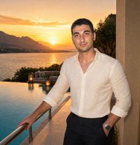 Wet Lick - Male escort in Shenzhen