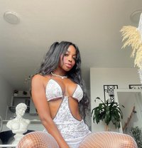 Wet pussy - puta in Noida