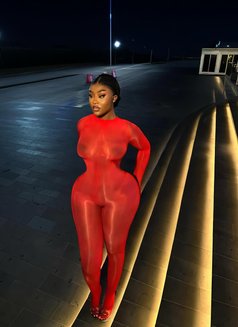 Wet squirt Penola business bay - escort in Dubai Photo 10 of 10